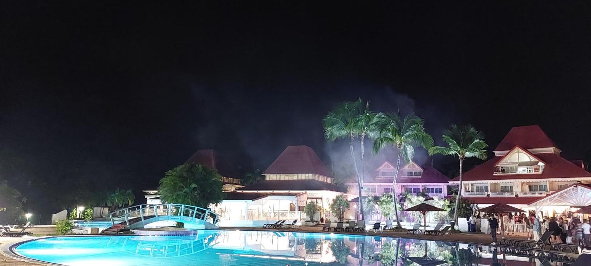 Tikazadaph, Pour Un Sejour De Charme, Romantique & Exotique, 97180 Sainte-Anne Buitenkant foto